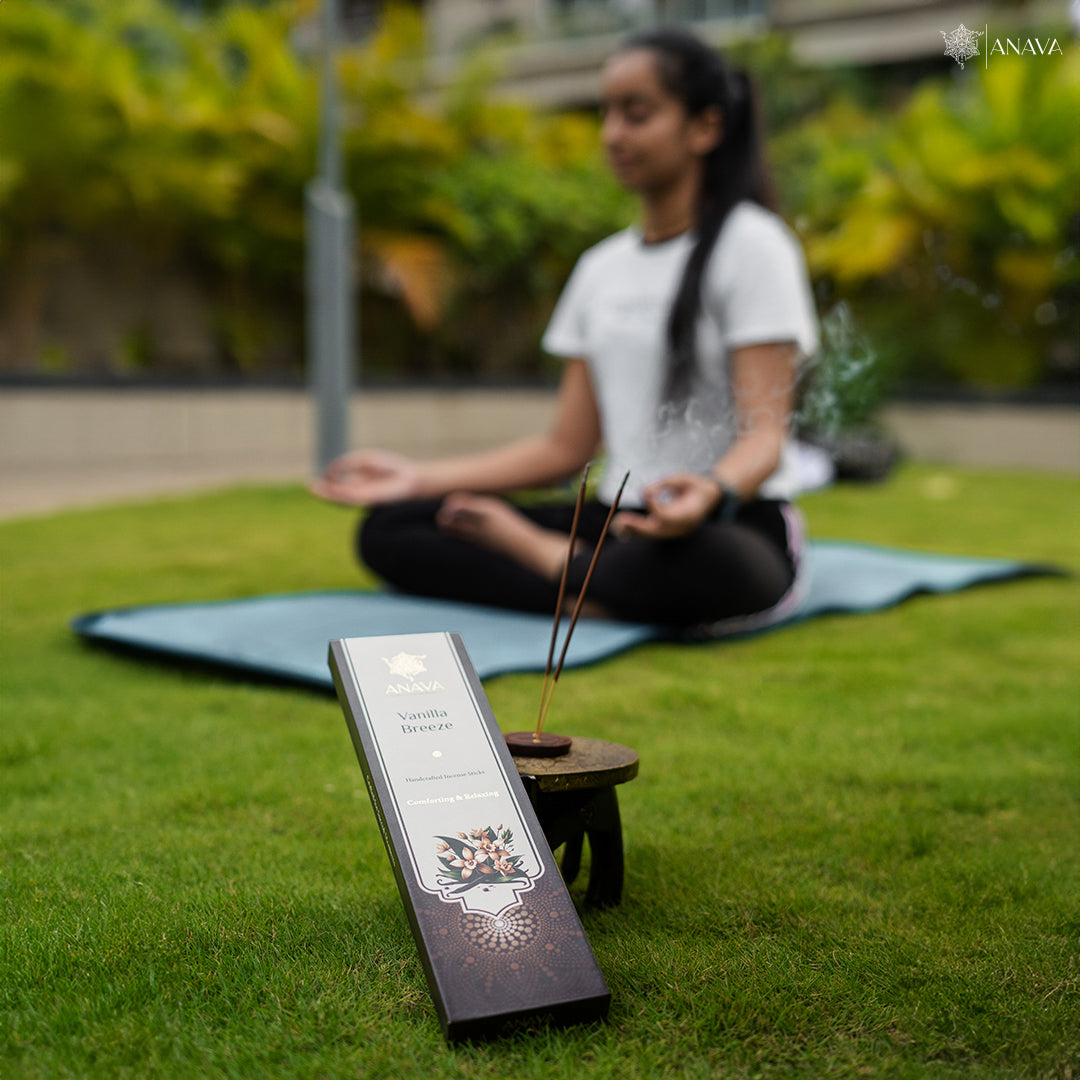 Vanilla Breeze Incense Sticks – Soothing & Calm environment