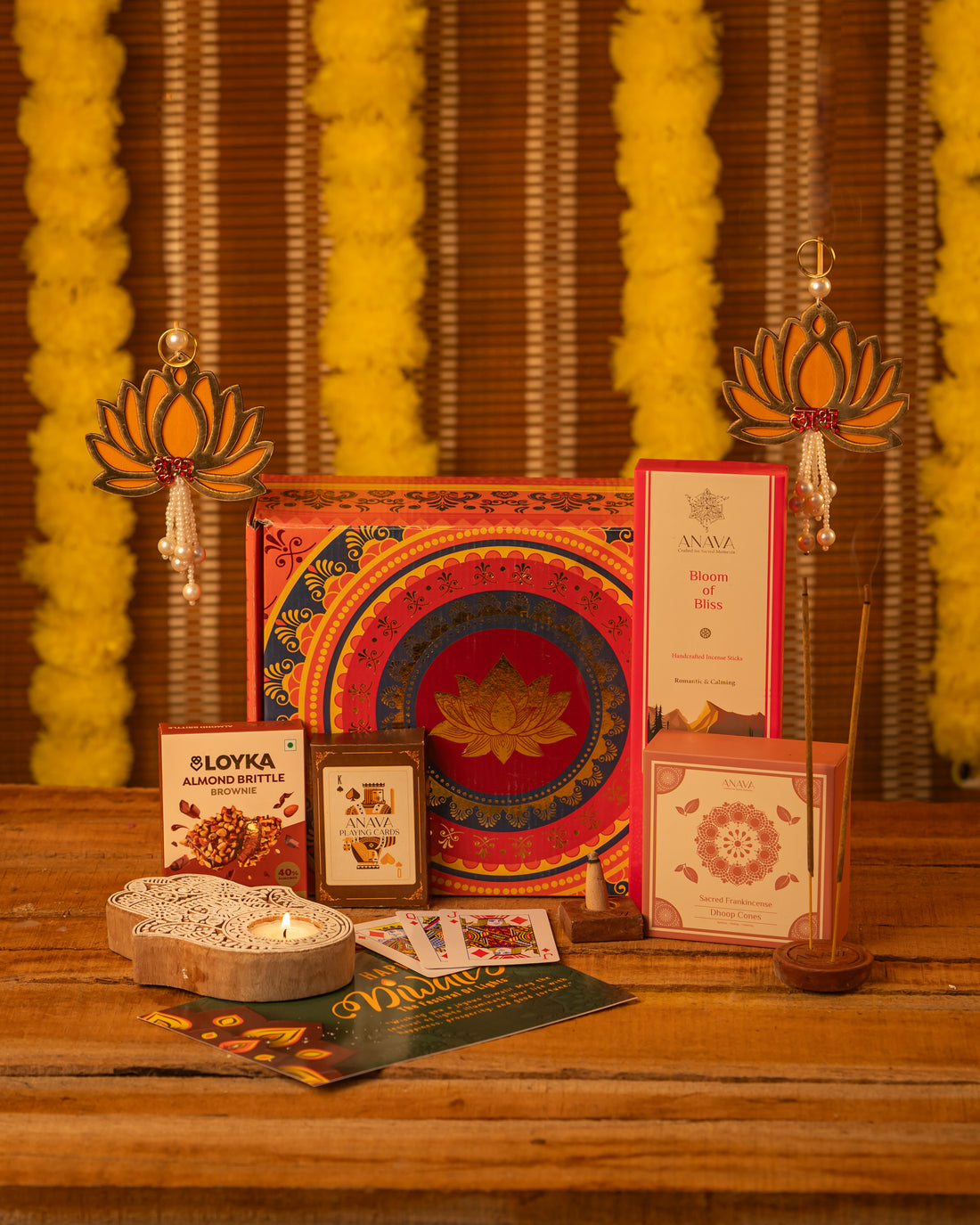 Hamsa Gift Box – Light, Fragrance &amp; Festivity in One